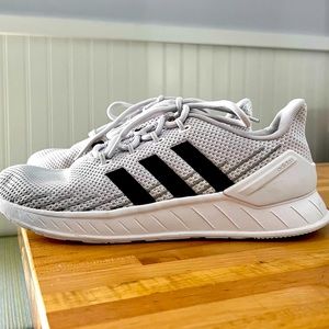 Adidas Questar Flow NXT Mens Sneakers